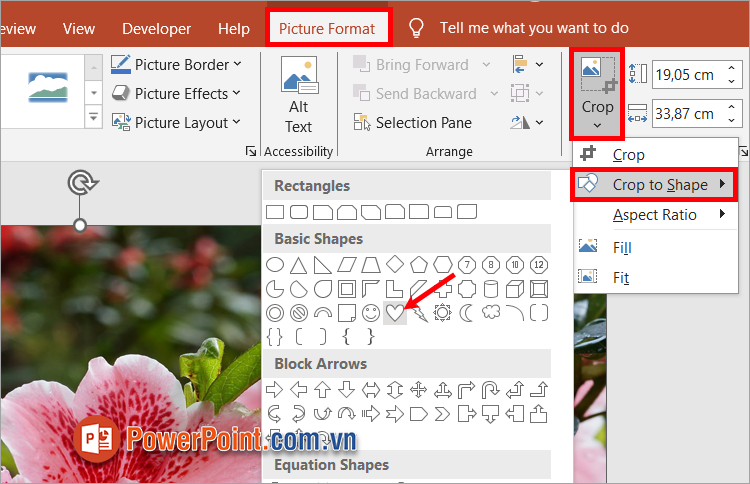 Chọn hình ảnh - Picture Format - Crop - Crop to Shape - Kích vào hình khối mà bạn muốn