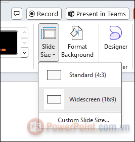 Nhấn vào Custom Slide Size để tự điều chỉnh kích thước