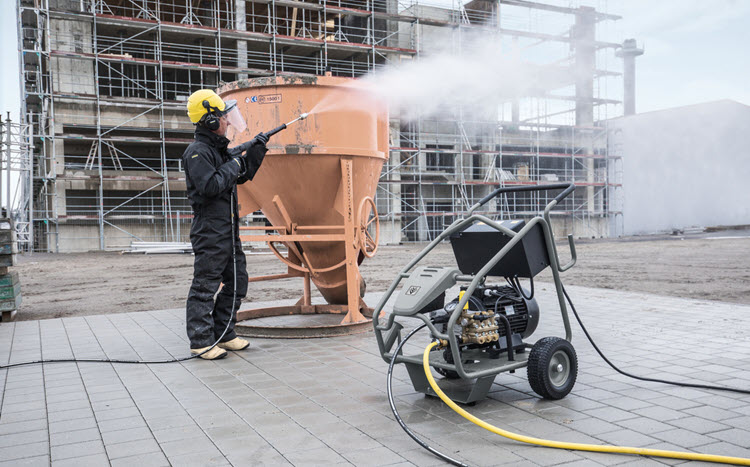 Kinh nghiệm chọn mua máy rửa xe công nghiệp chất lượng, giá tốt